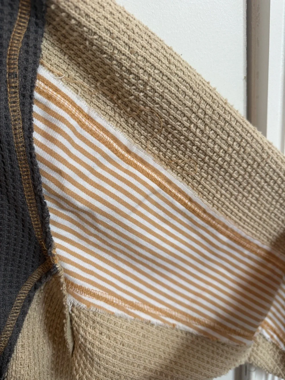POL Patchwork Waffle-Knit Pullover - Gray & Cream - Picture 5 of 12